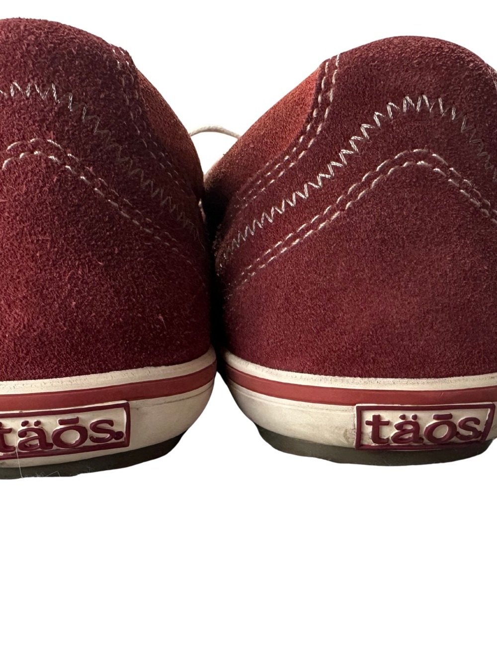 Taos Retro Star Suede Sneakers Womens Sz 8.5 Burgundy Rust Lace Up Comfort - Picture 3 of 12
